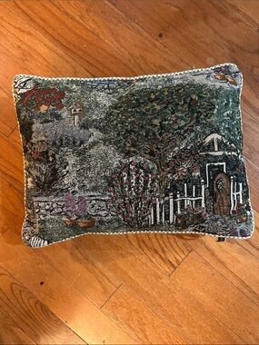 Vintage Tapestry Pillow